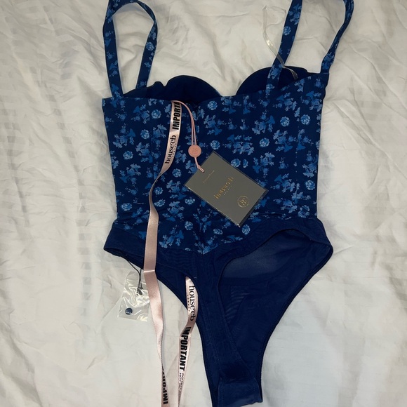 House of CB Savia Floral Corset Bodysuit | Size X-Small Sapphire Floral Print 🦋 - Picture 4 of 8